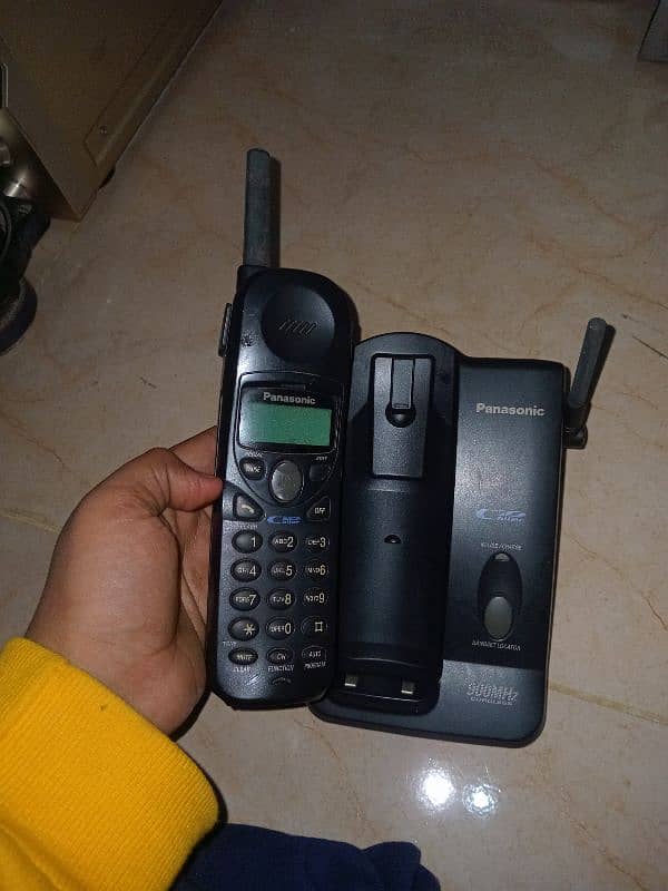 cordless telephones for ptcl landlines use orignal Japanese Panasonic 1