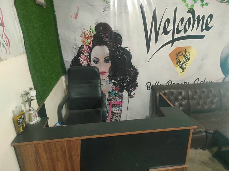 salon for sale 9