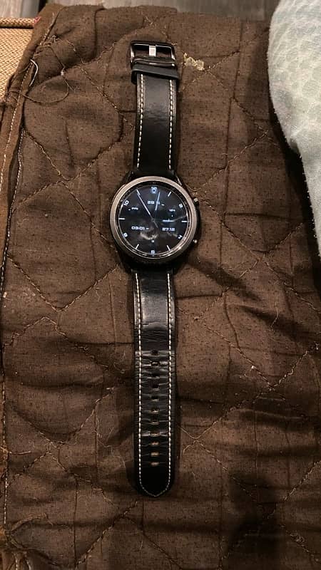 Samsung Galaxy Watch 3 Classic S 45mm 10/9 condition with original box 0