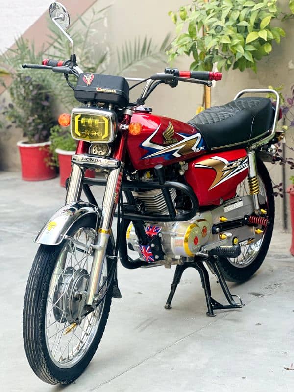 Honda 125 New 1