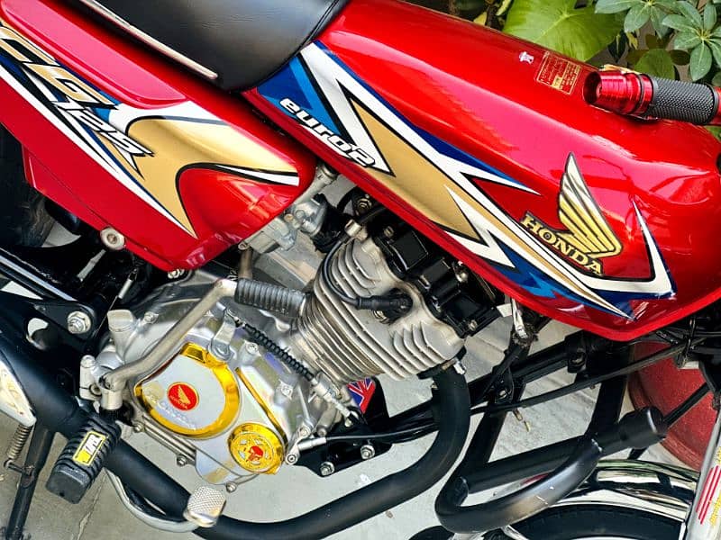 Honda 125 New 9