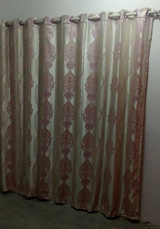 1 Curtain Good condition 5