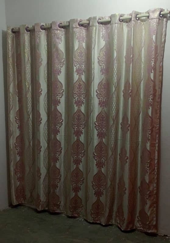 1 Curtain Good condition 6