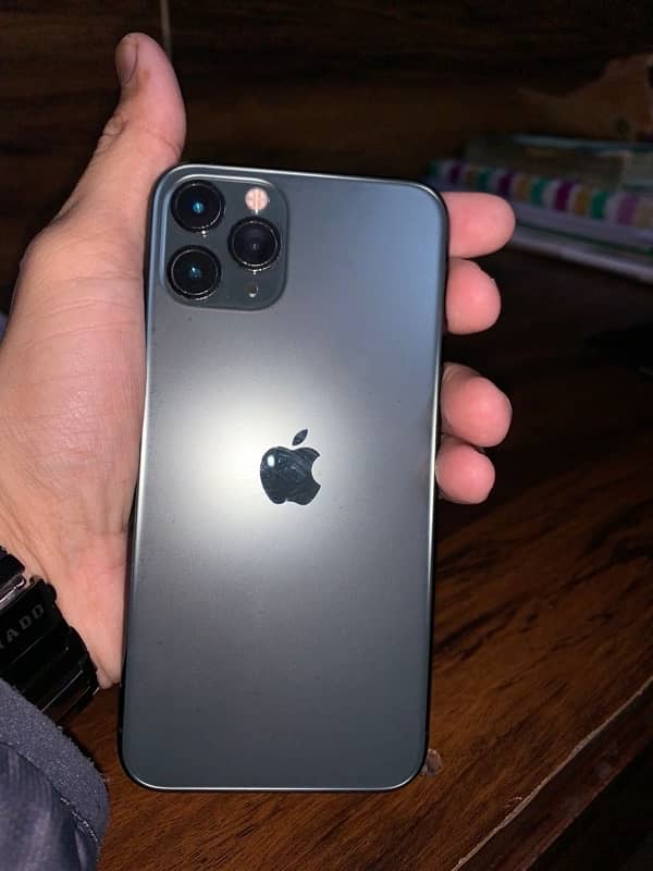 iPhone 11 pro green colour 64gb PTA Approved green colour 3utool rp at 2