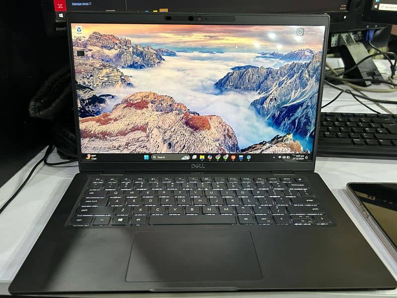 Latitude 7420 (10/10 Condition) 11th Gen Intel(R) Core(TM) i7-1185G7 3