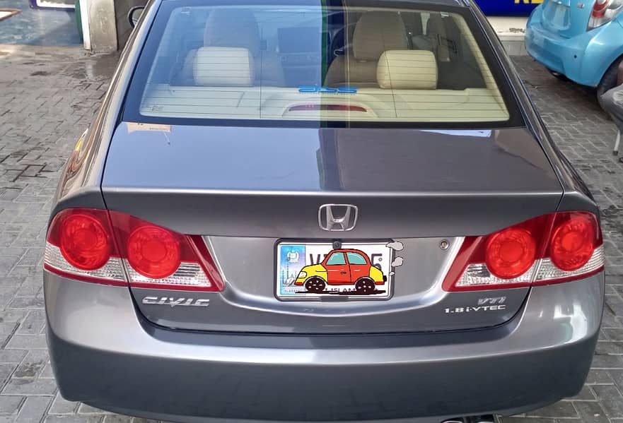 Honda Civic VTi 2012 1