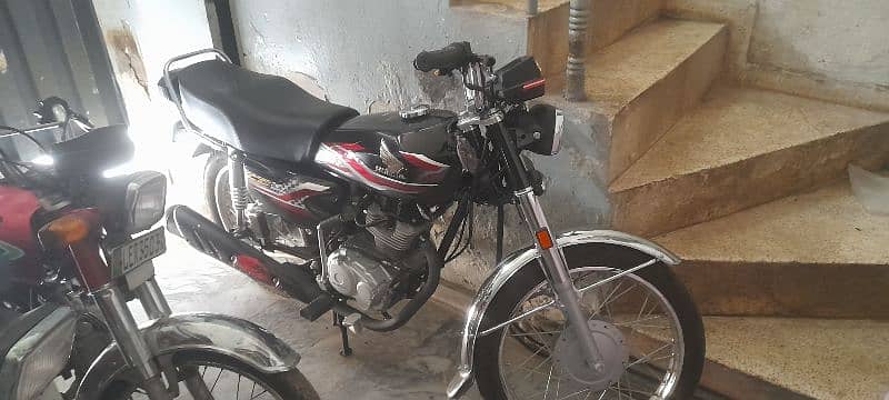 Honda 125 2024 1