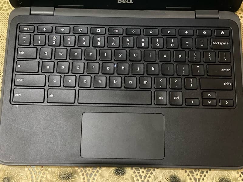 DELL CHROME BOOK 3180 4