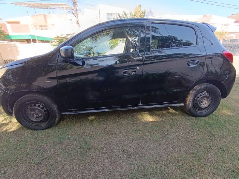 Mitsubishi Mirage 2012 6