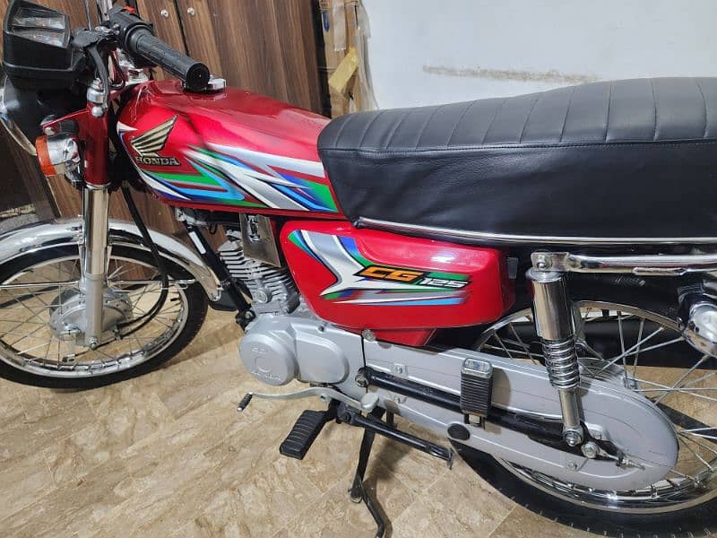 Honda CG125 2023 2