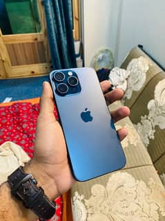 iPhone 15 Pro Max 256GB 10/10 Condition