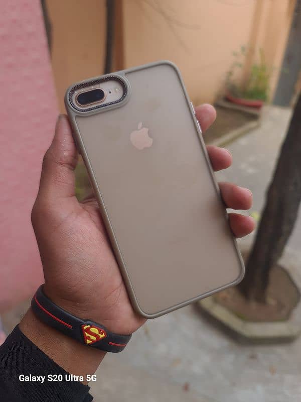 iPhone 8plus 64Gb APROVEd 0