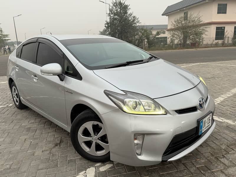 Toyota Prius 1.8 2012/16 1