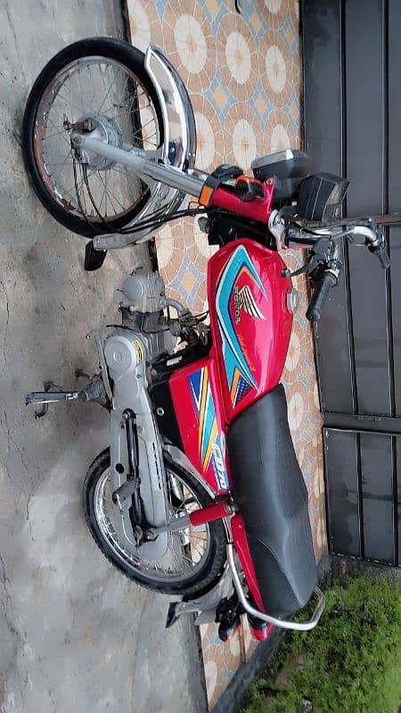 Honda 70cc ok condition koe masla problem nai Hy 1