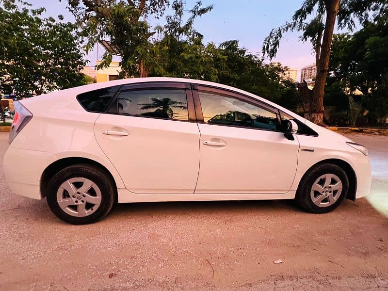 Toyota Prius 2009 Reg 2013 9