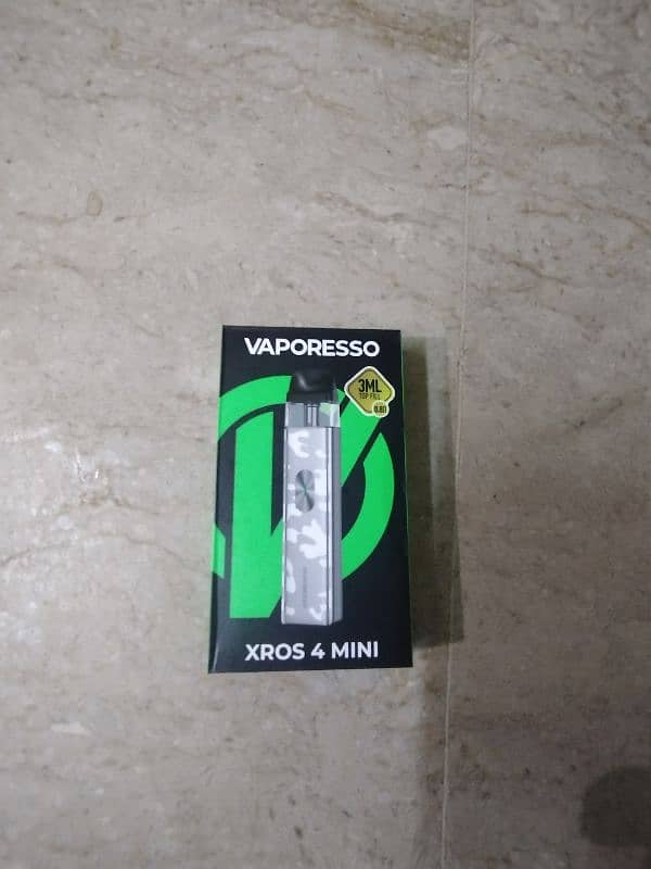 Vaporesso xros 4 mini fresh condition 2