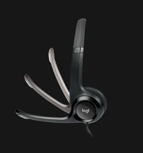 Logitech Noice Cancellation HeadPhones 1