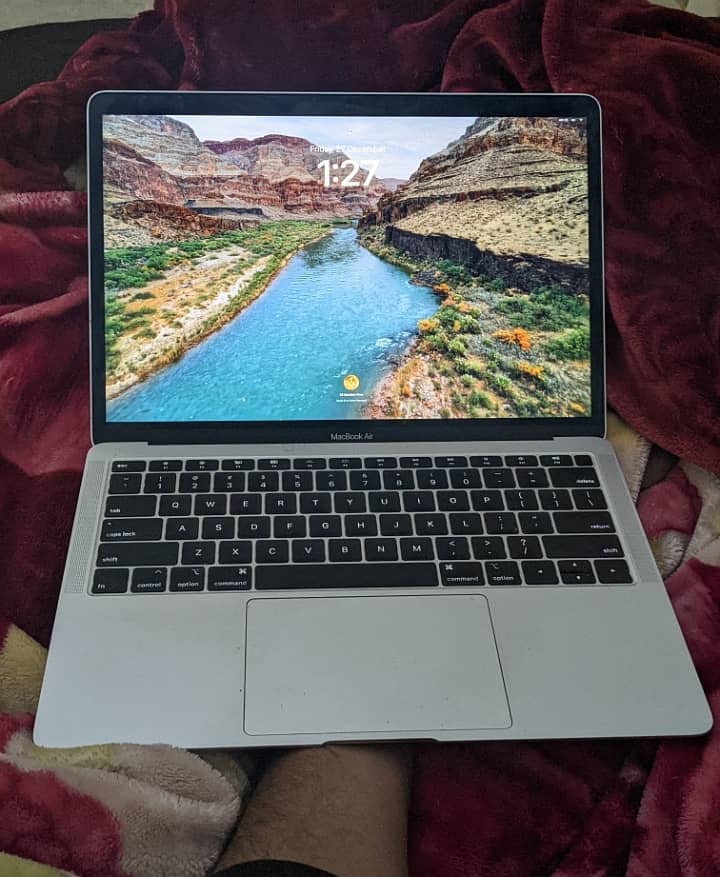 Macbook Air 2019 0