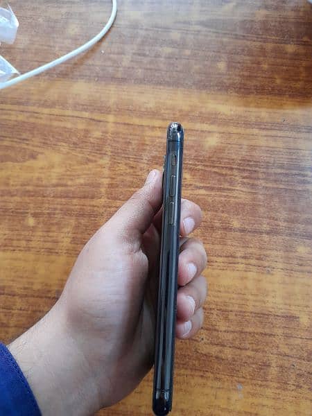 iPhone 11 Pro JV 256 GB (Space Grey) 2