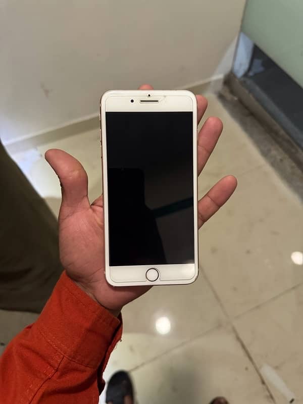 IPhone 8 Plus PTA approved 64 gb Only SALE 03065785962 All OKK 3