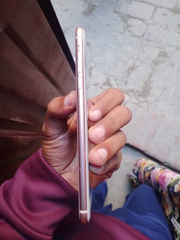 IPhone 8 plus non pta urgent sell only WhatsApp number 03021467217 4