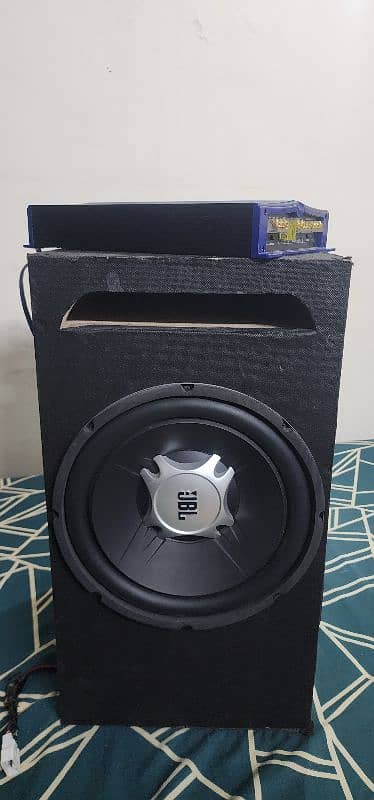 JBL woofer & 4 channel VEGAS VP-5004 Amp 0