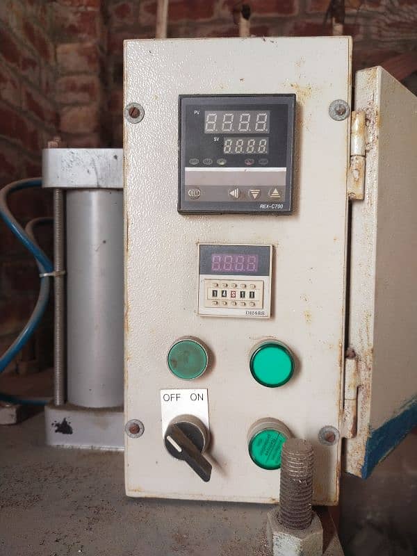 Molding Machine (Air Compressor) Data Cable daies 6