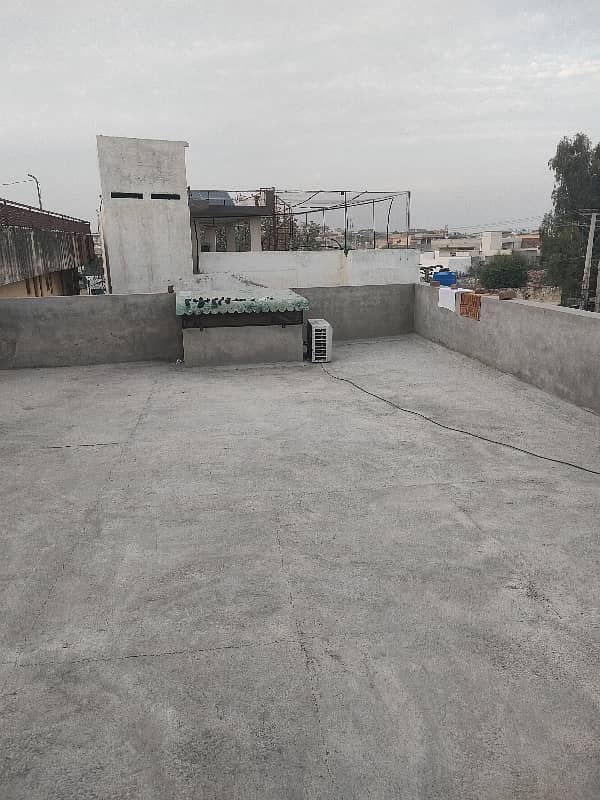 Grey Stchuer For Sale 1.5storey Defense Road Near 700mateer Khwaja Chowk 17