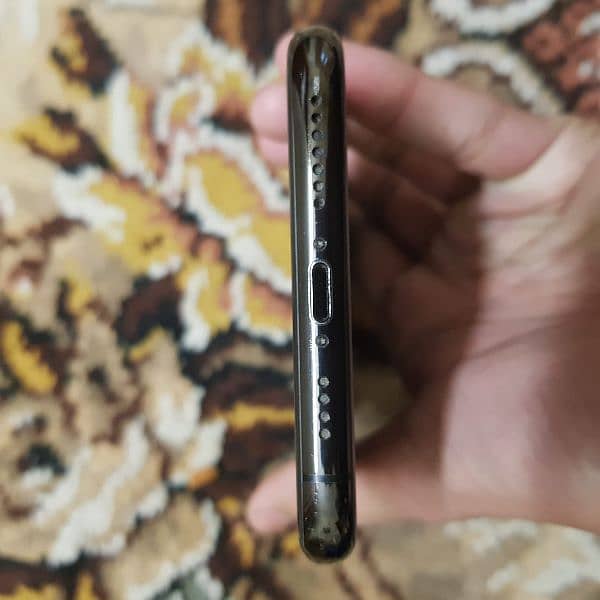 Iphone 11 Pro Max Pta Approved 7