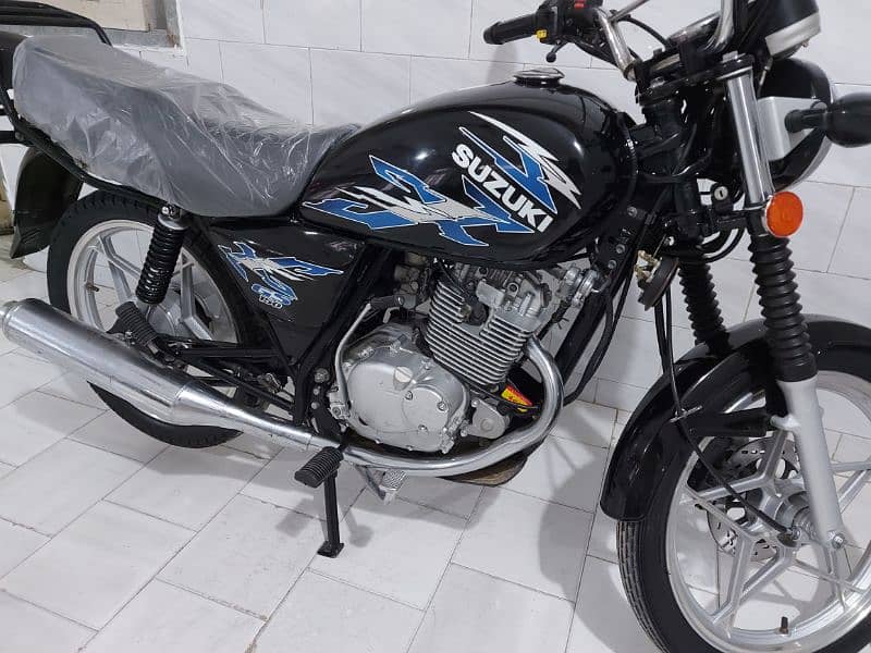 Suzuki GS 150 2022 Karachi 12