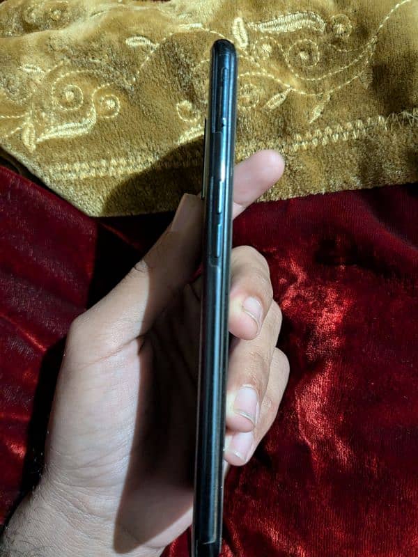 OPPO F19 1