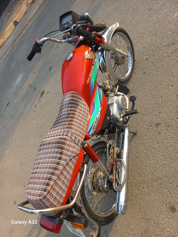 Honda 70Cc Red Colour Bb Block Bahria Town Lahore 3