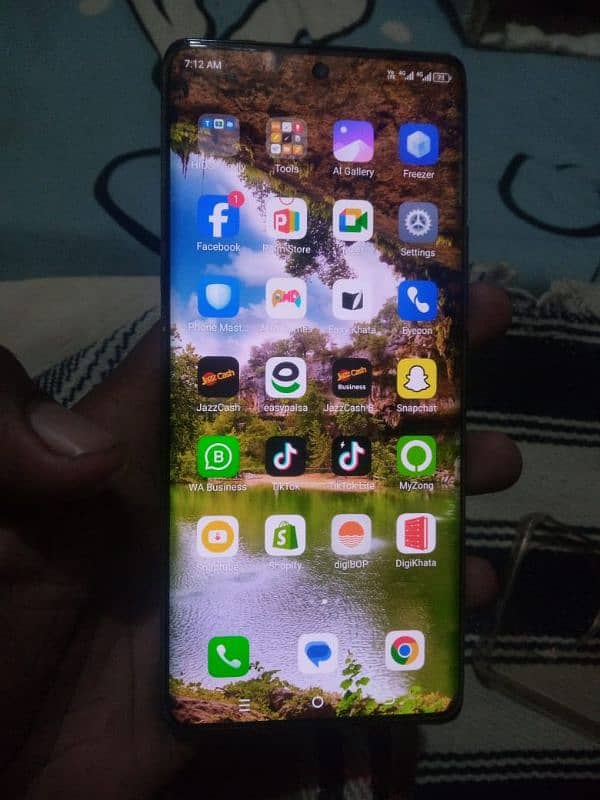 Spark 20 pro plus good condition 2