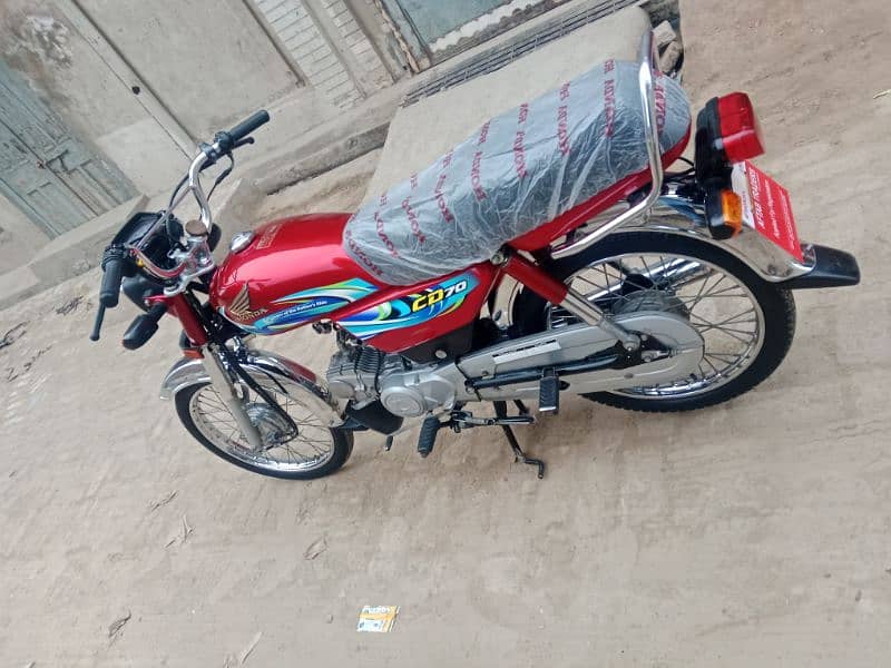 Honda CD 70 motorcycle for sale model 2024/03456561380/03057210160 11