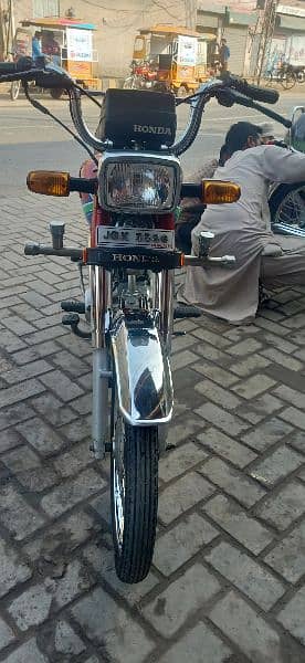 Honda CD70 1