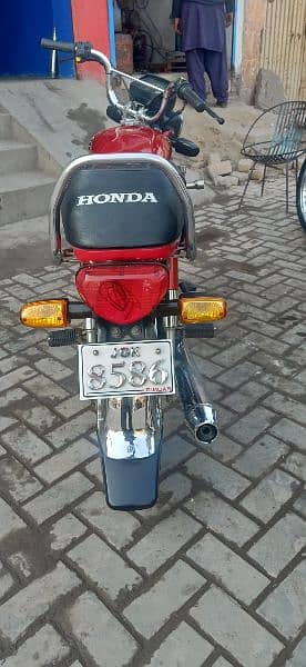 Honda CD70 2