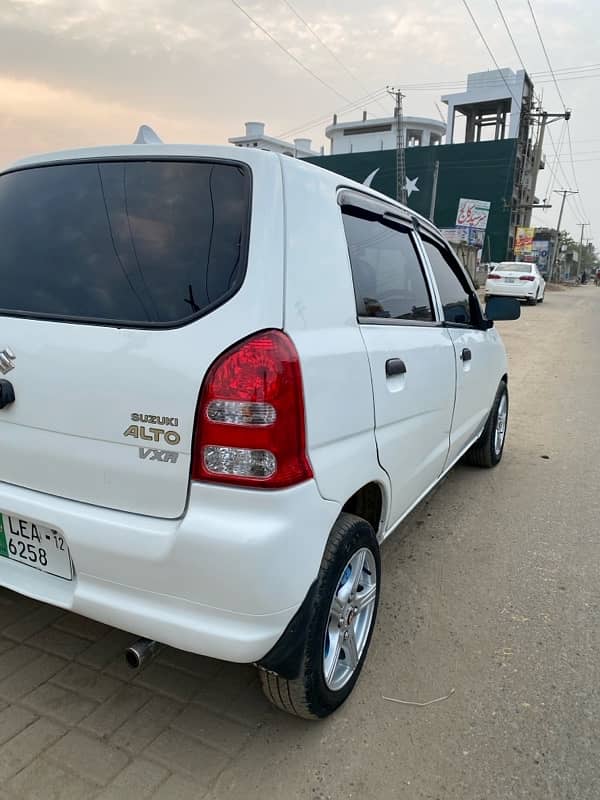 Suzuki Alto 2012 5