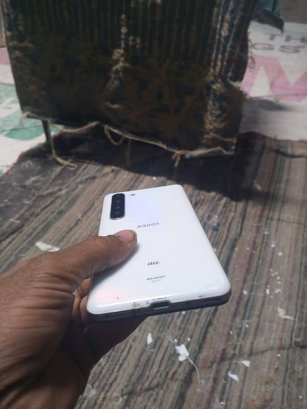 aquous r5g 12gb+256gb pta ok 4