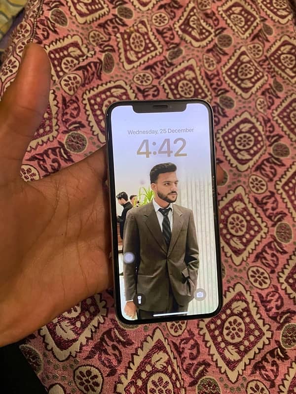 iPhone XS waterproof 64gb LLA model 3