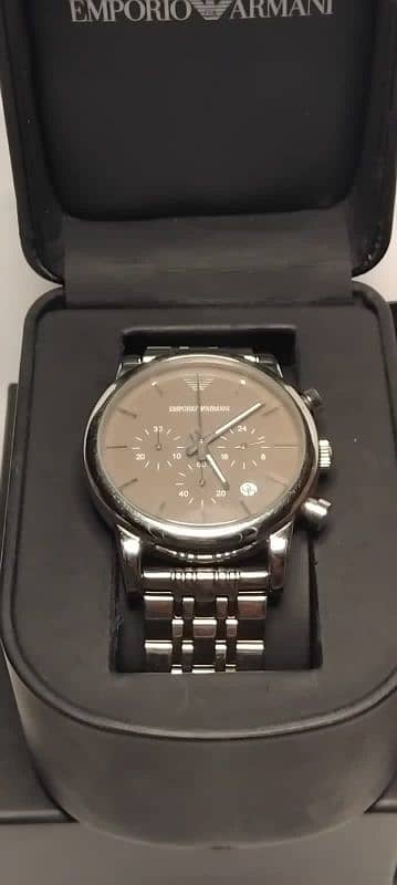 Original Emporio Armani in 100% working condition 0