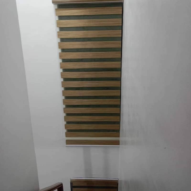 Windows Blinds / Chick Blinds / Fabric Shutter Blinds / Zebra Blinds 1