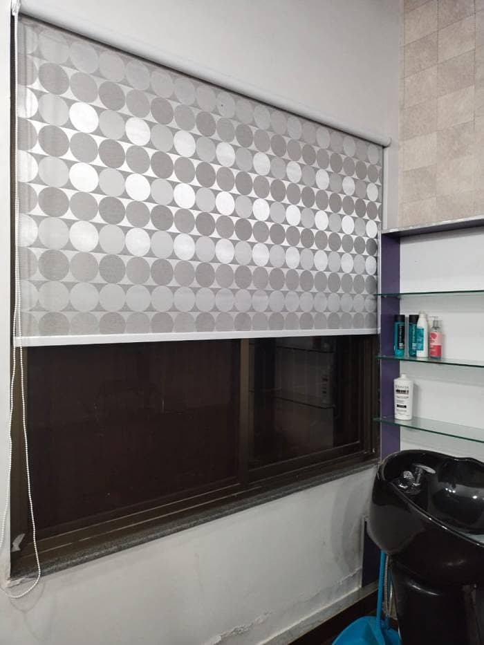 Windows Blinds / Chick Blinds / Fabric Shutter Blinds / Zebra Blinds 10