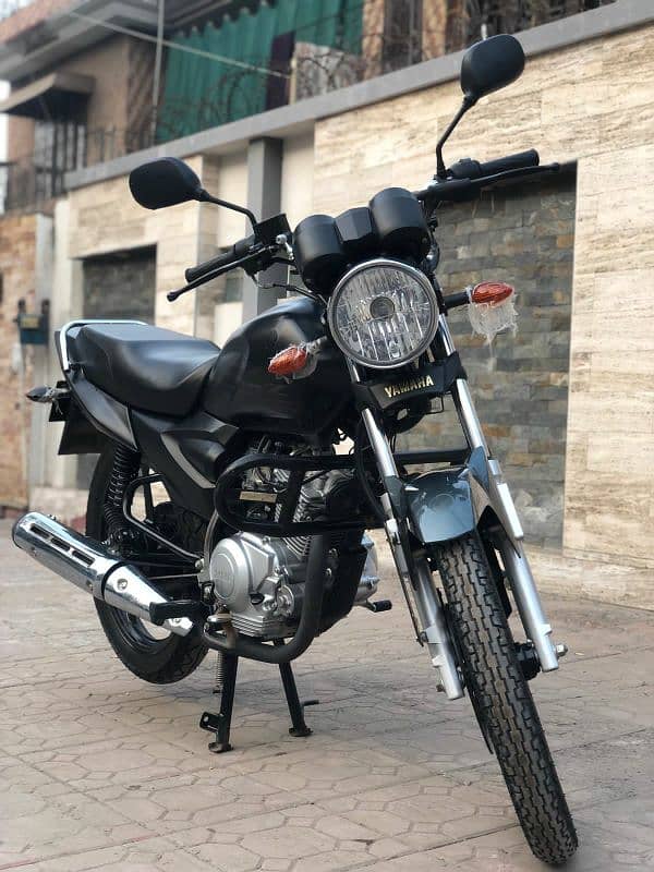 YAMAHA YB125Z-DX 0