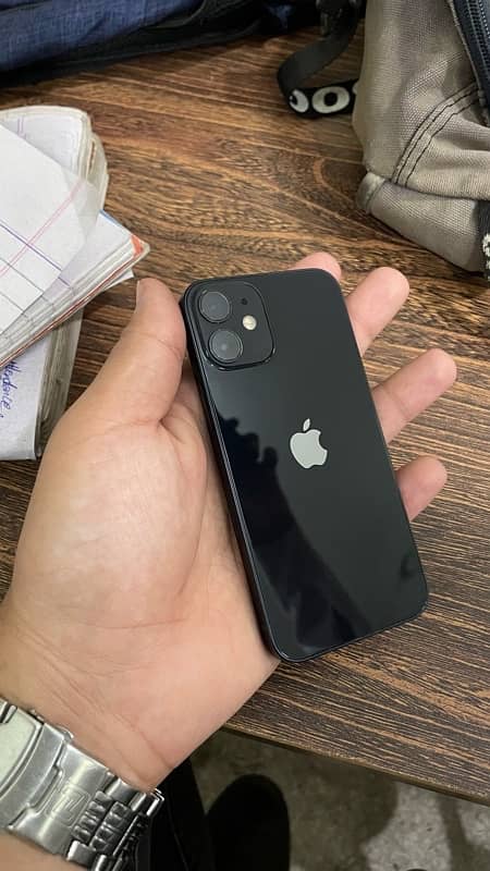 iphone 12 mini 64GB 6