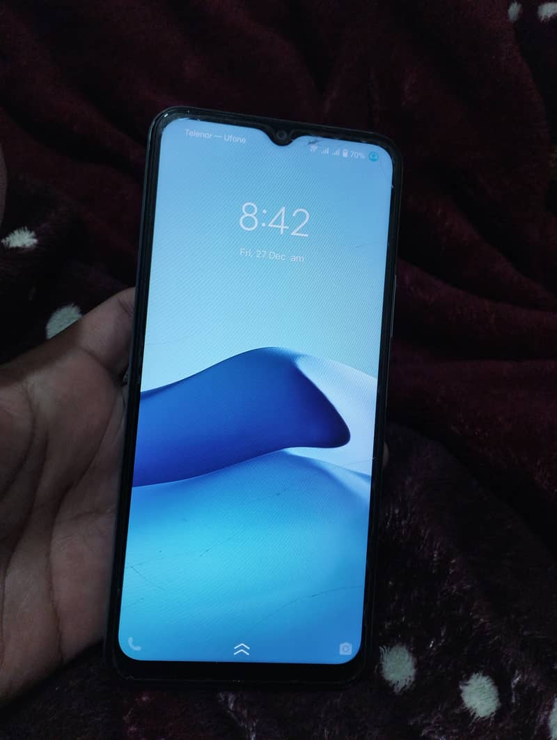 Vivo Y21 4/64 Gb with box and charger 5