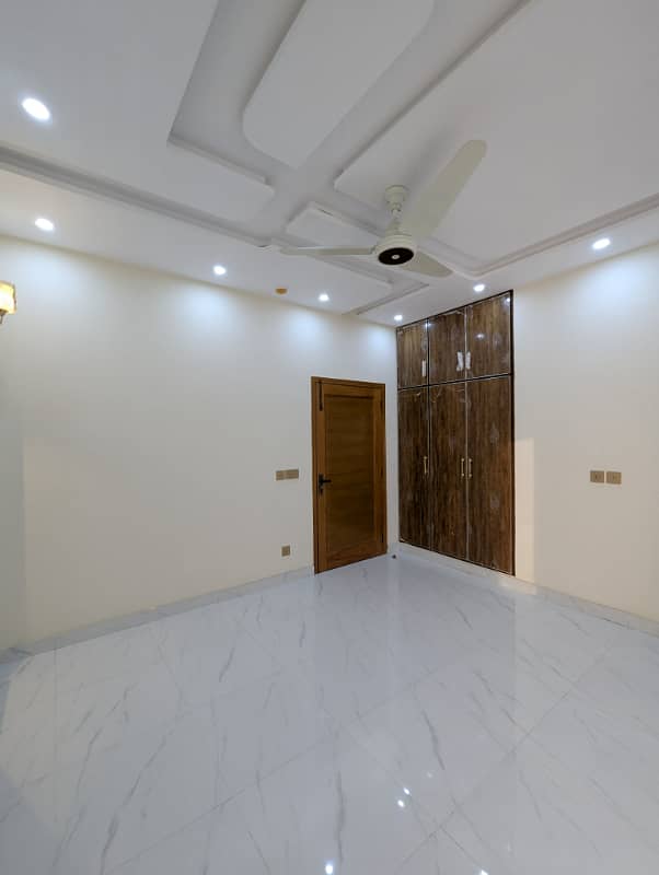 5 MARLA BRAND NEW HOUSE IS AVAILABLE FOR SALE IN DHA RAHBAR PHASE 2 13