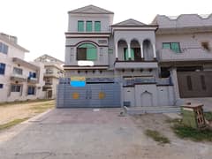 Brand New House For Sale In G15 Size 7 Marla Double Story Near To Markaz Mini Market Masjid Park Best Location More Ten Options Old & New House Available