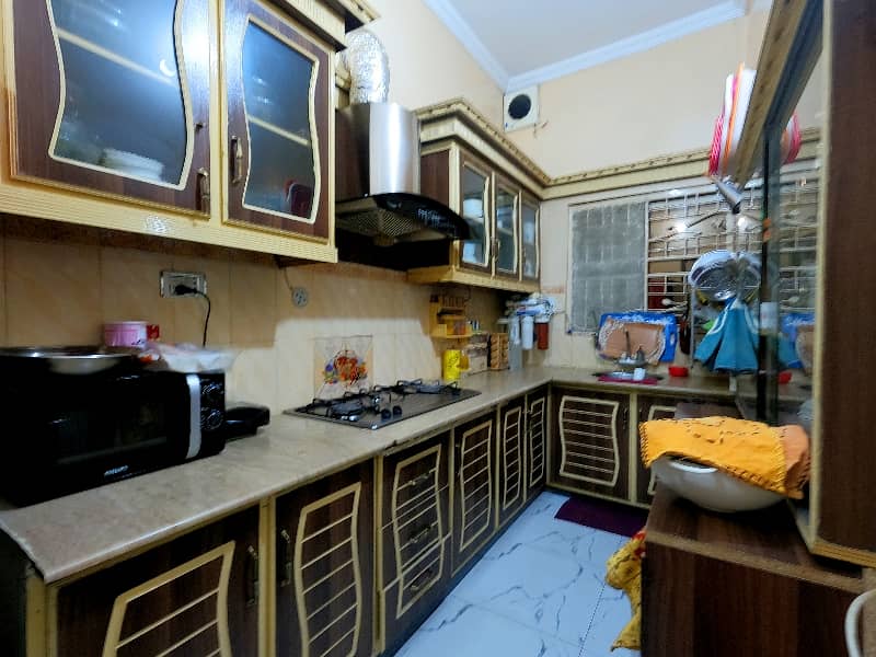 A Great Choice For A Prime Location 5 Marla House Available In Gulshan-e-Ravi 9