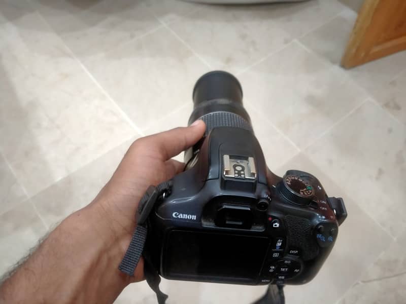 Canon 1200D with 75-300mm lens 0