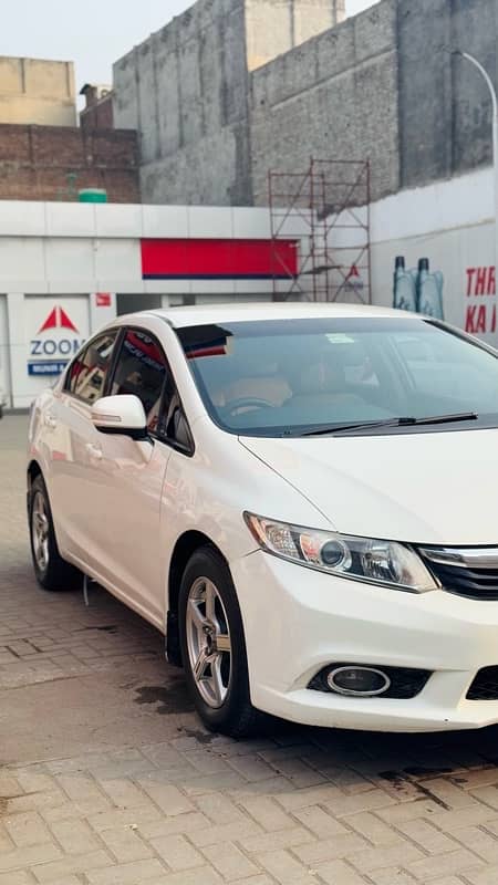 Honda Civic 2013 1